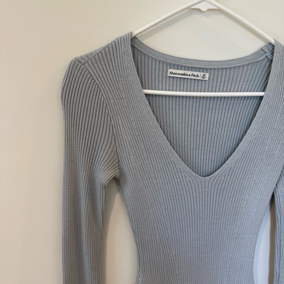 Abercrombie & Fitch baby blue Ribbed Asymmetrical Bodysuit - Picture 3 of 4